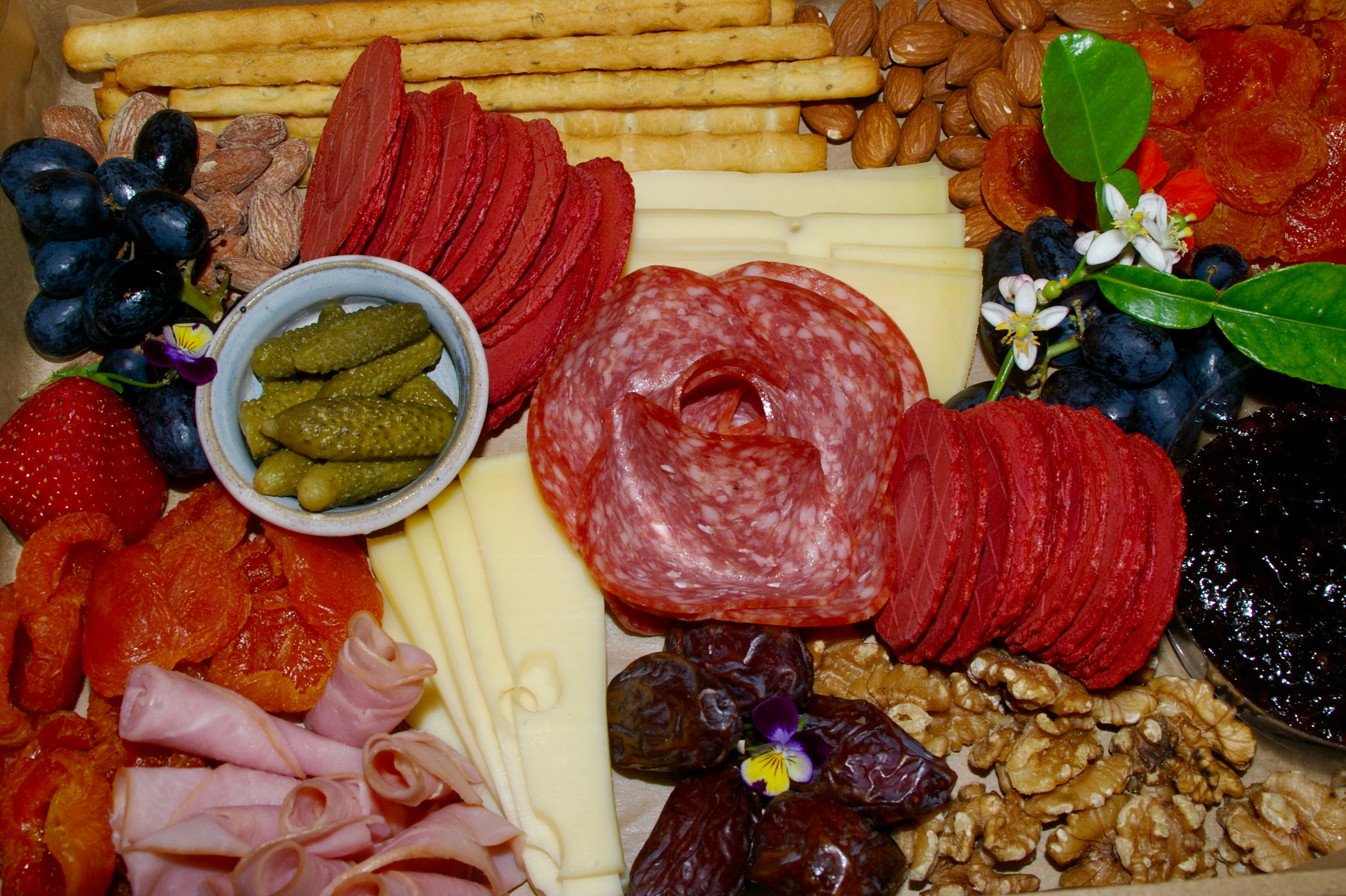 Extra Large Charcuterie Grazing Box